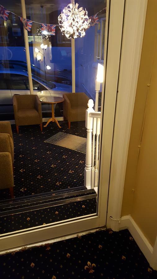 New Oscar Hotel Windsor Eksteriør billede